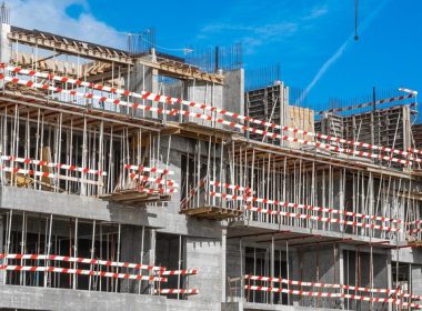 Jak chronić beton przed słońcem