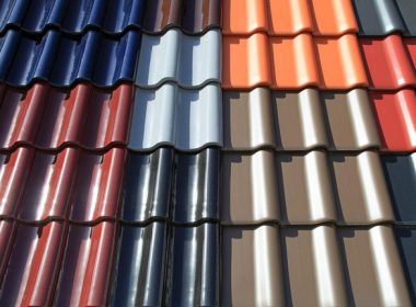 Jak odróżnić dachówkę ceramiczną od blachodachówki