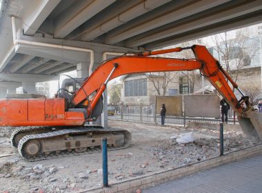 Jak szybko rozbić beton