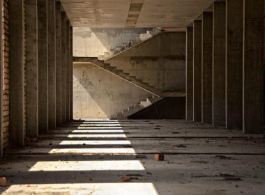 Jak wygląda zamarznięty beton?