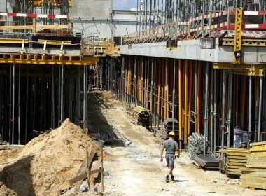 Jakie proporcje szkła wodnego dać do betonu?